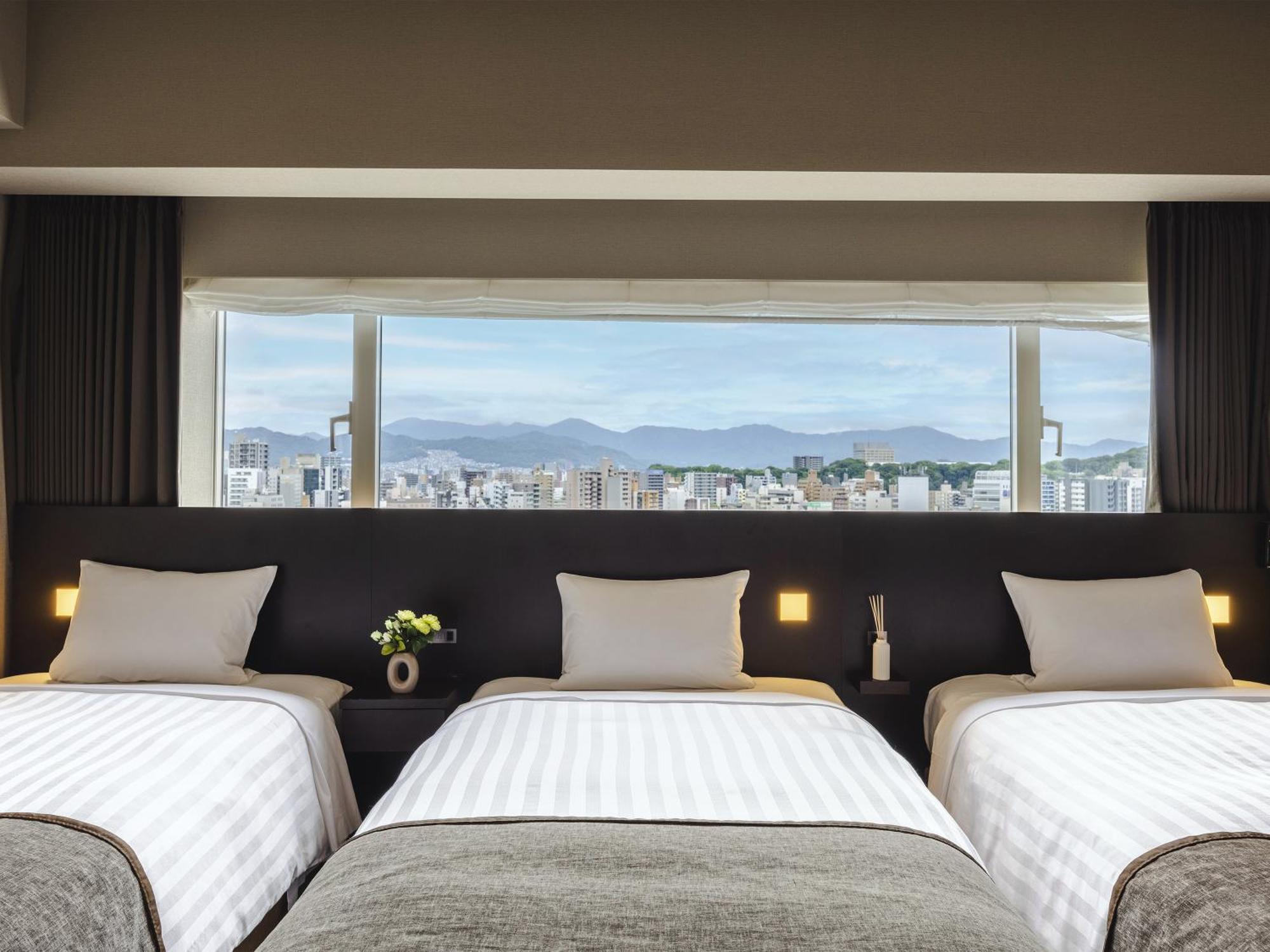 Hiroshima Washington Hotel Bagian luar foto