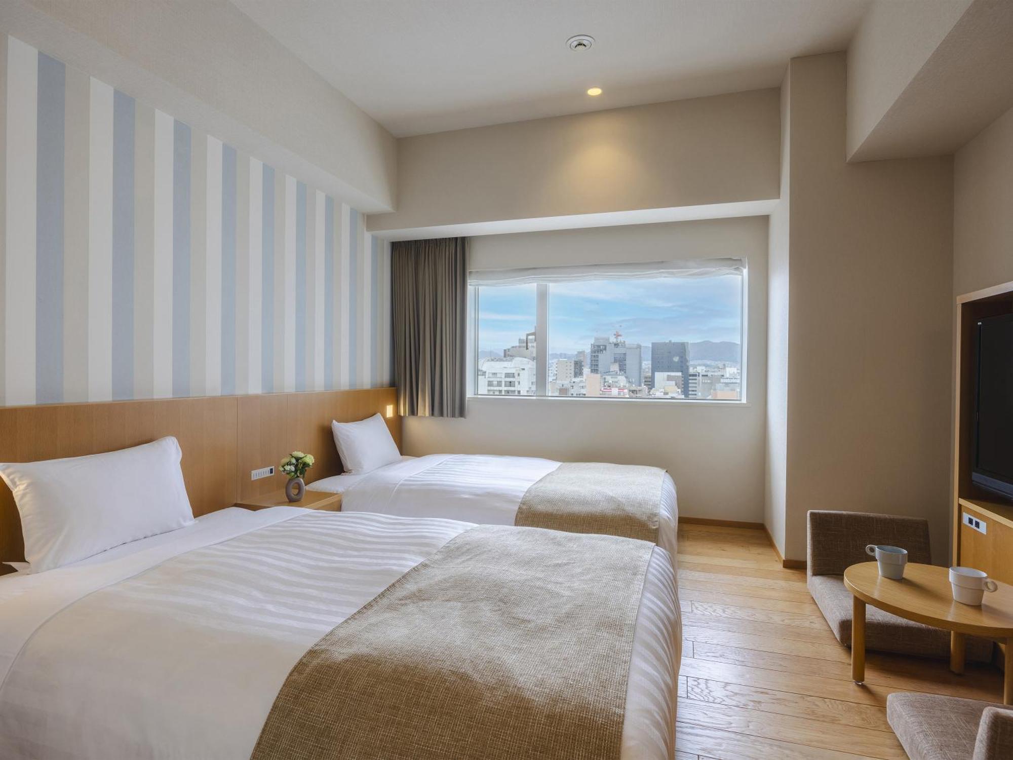 Hiroshima Washington Hotel Bagian luar foto
